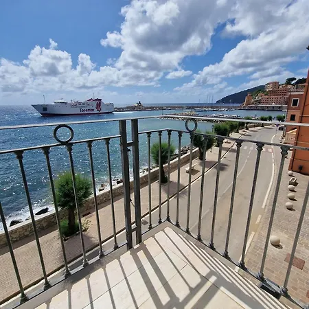 Residenza De Luxe Holiday home *
