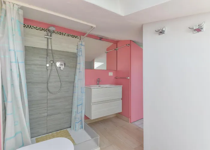 Residenza De Luxe 度假居 *